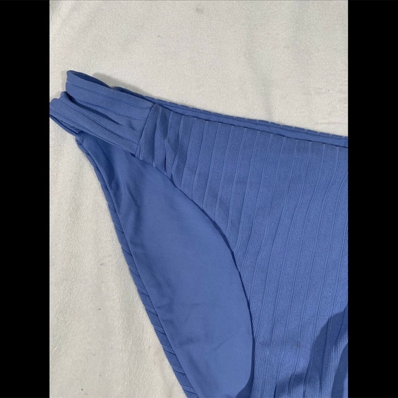 NEW Becca‎ Loreda Ribbed Bikini Bottom in MIS [SZ Large ] - Picture 4 of 7